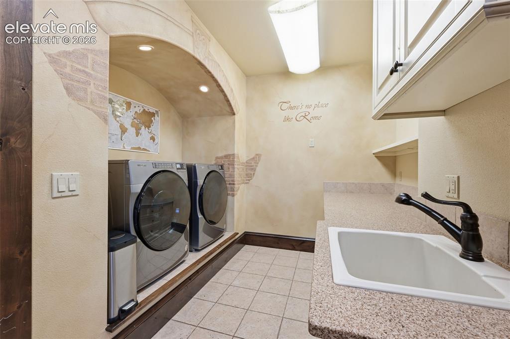 Image 9 of 49: Laundry