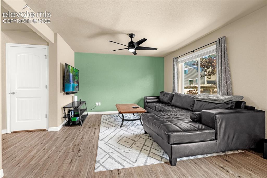 Image 8 of 40: Living Room