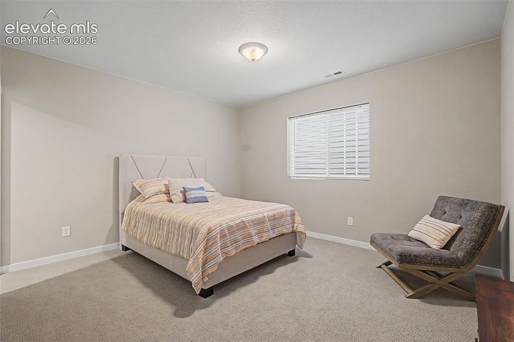 Image 35 of 49: Bedroom