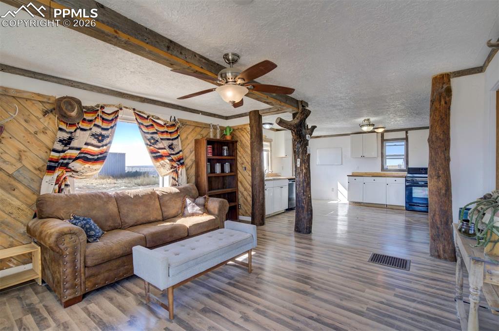 Image 13 of 47: Living Room