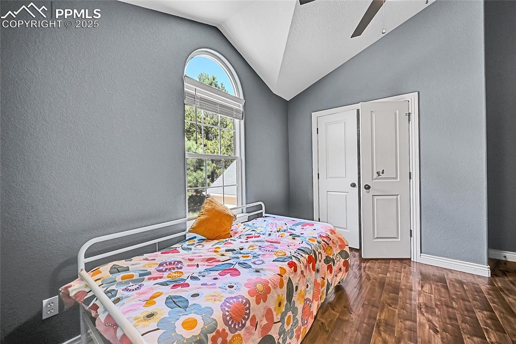 Image 29 of 50: 3rd bedroom