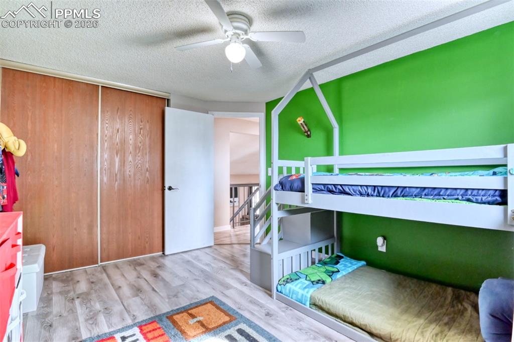 Image 36 of 46: Bedroom