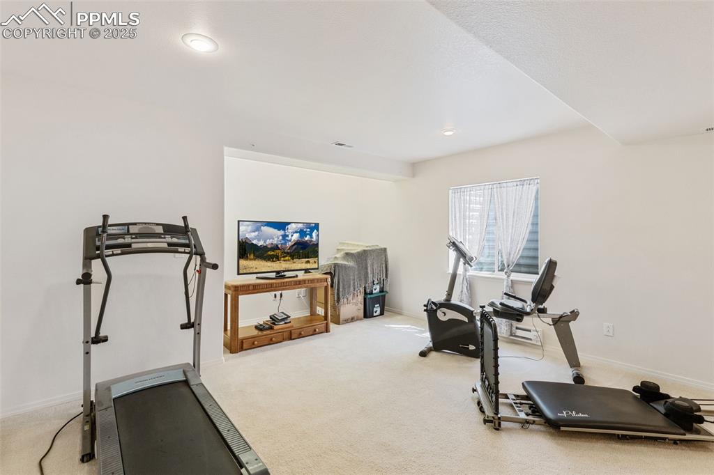 Image 37 of 47: Exercise Room