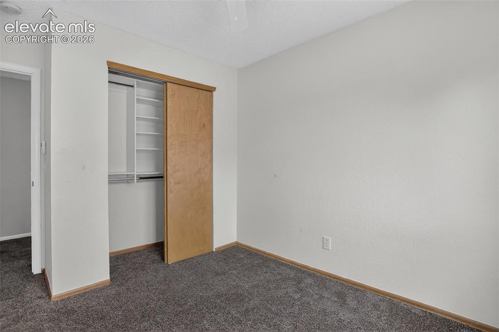 Image 34 of 46: Bedroom