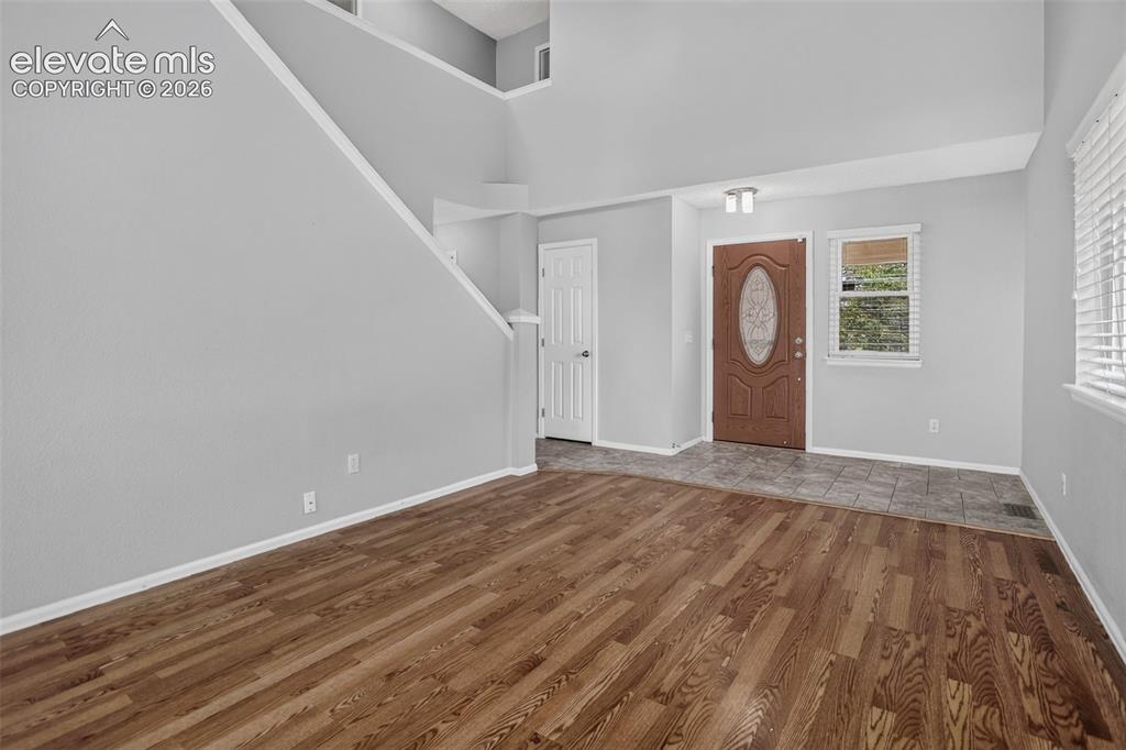 Image 8 of 46: Entry