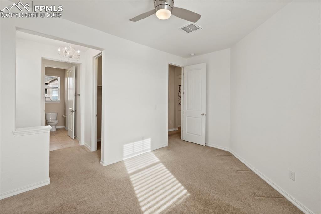 Image 25 of 48: Bedroom