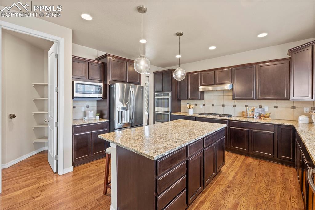 Image 6 of 48: Kitchen