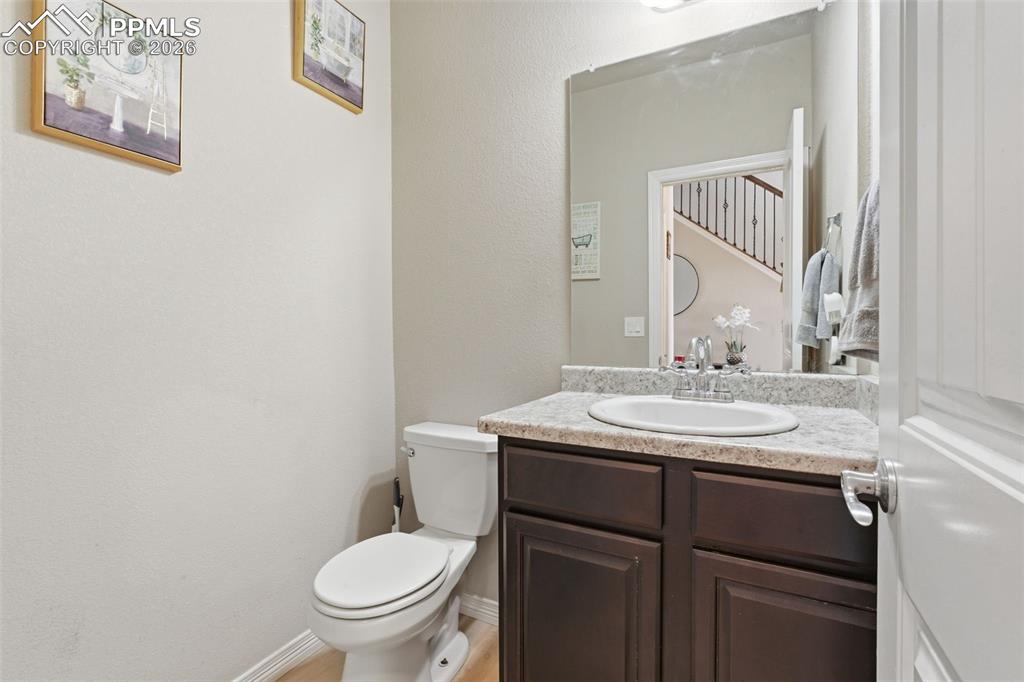 Image 6 of 22: Bathroom