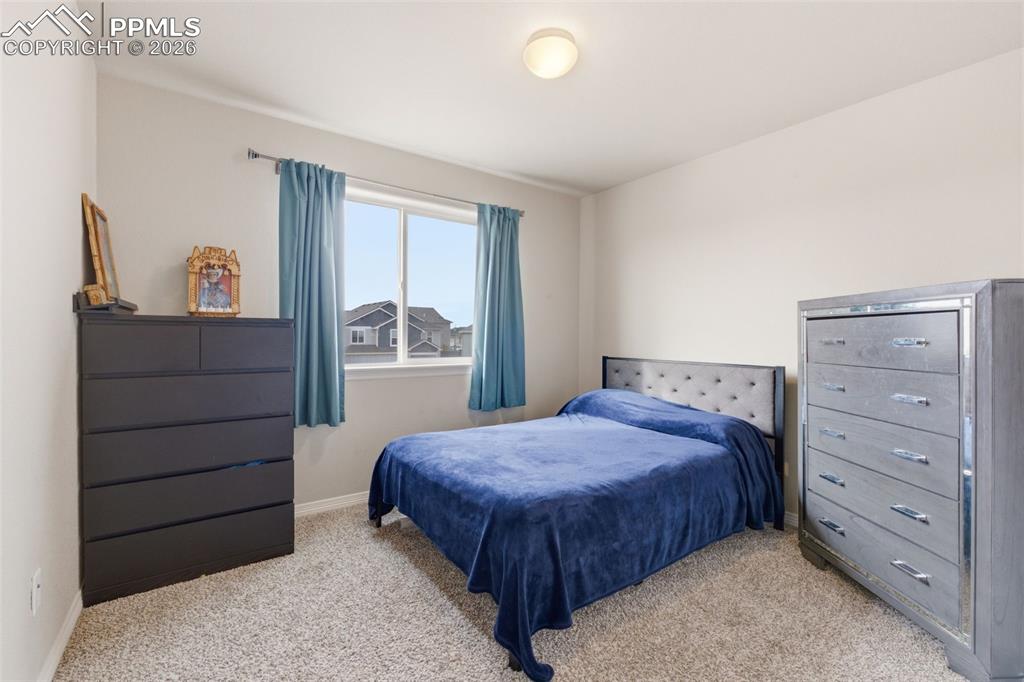 Image 9 of 22: Bedroom