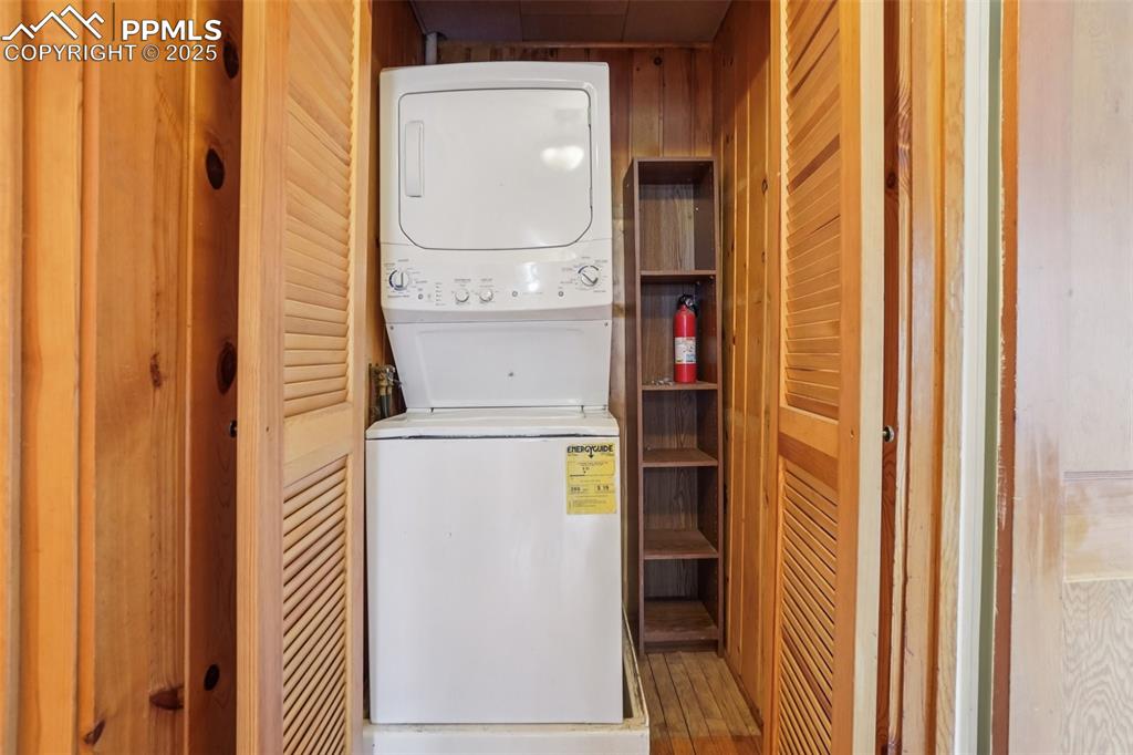 Image 20 of 43: Laundry off primary bedroom