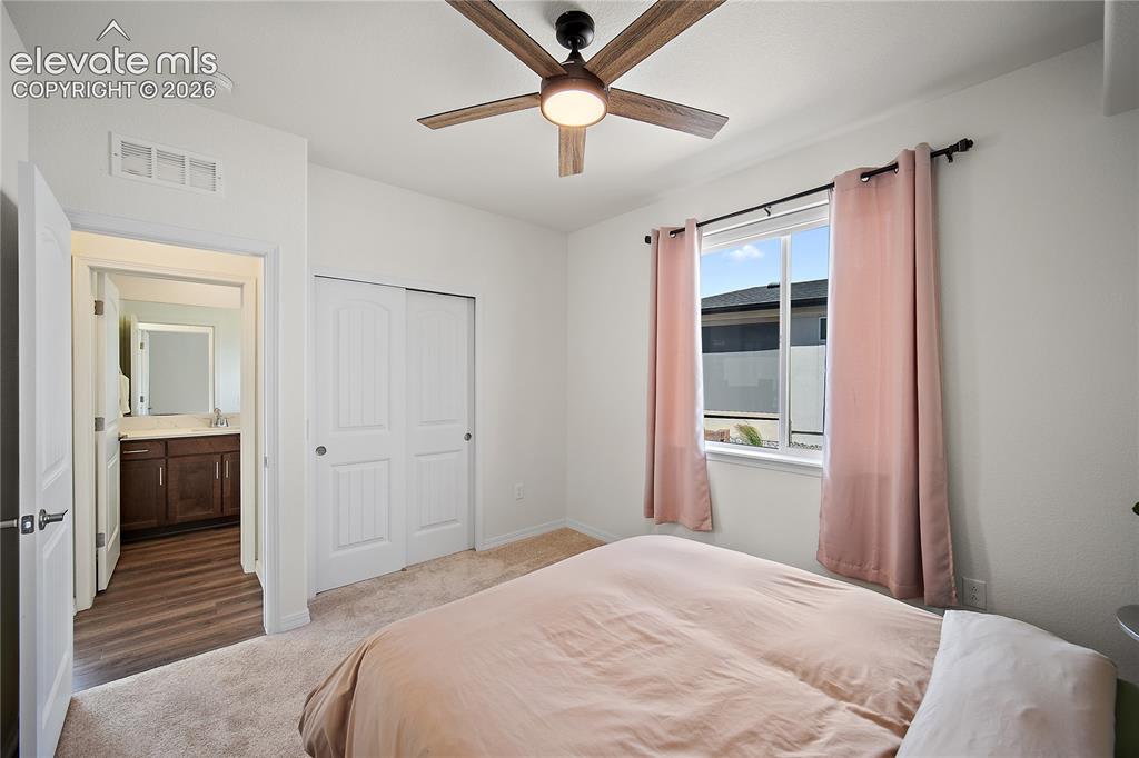 Image 16 of 49: Main Level Bedroom