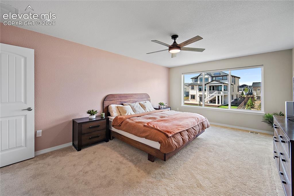 Image 19 of 49: Master Bedroom