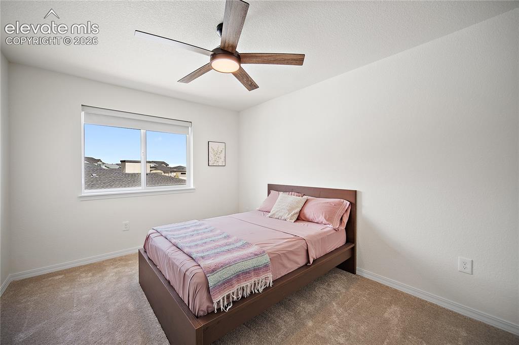 Image 41 of 49: Bedroom
