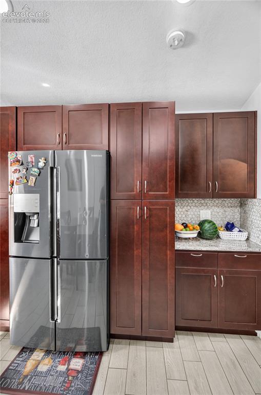 Image 11 of 44: Kitchen