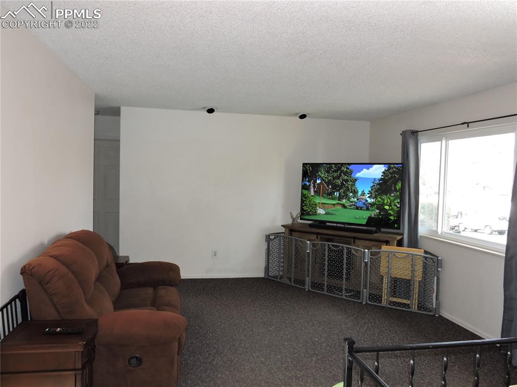 Listing 1132814, Image 6 of 19