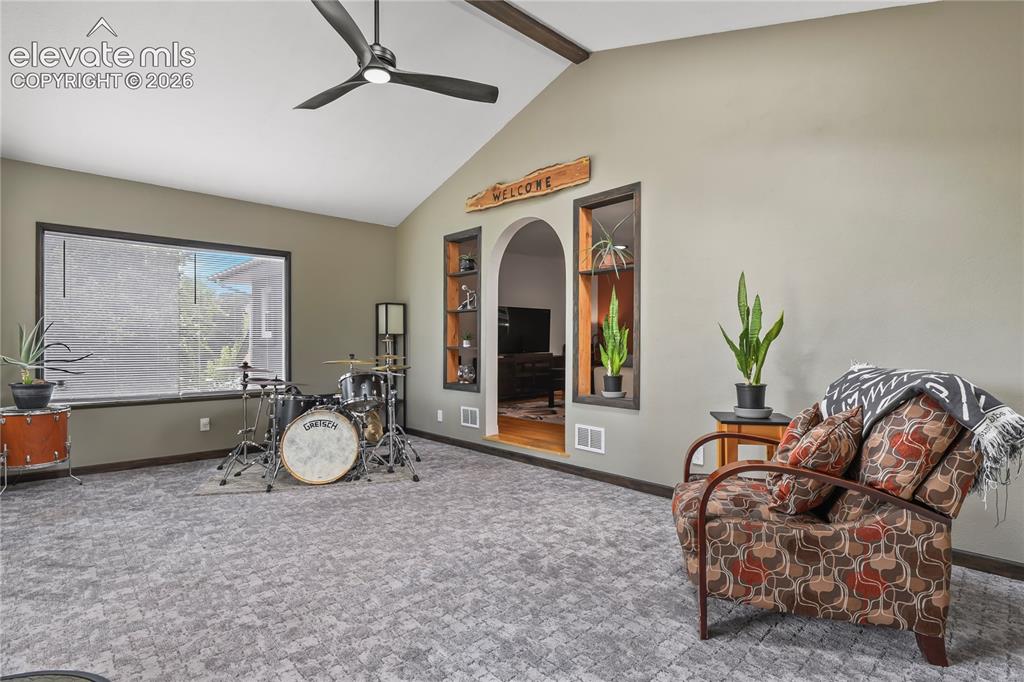 Image 6 of 48: Sitting Room