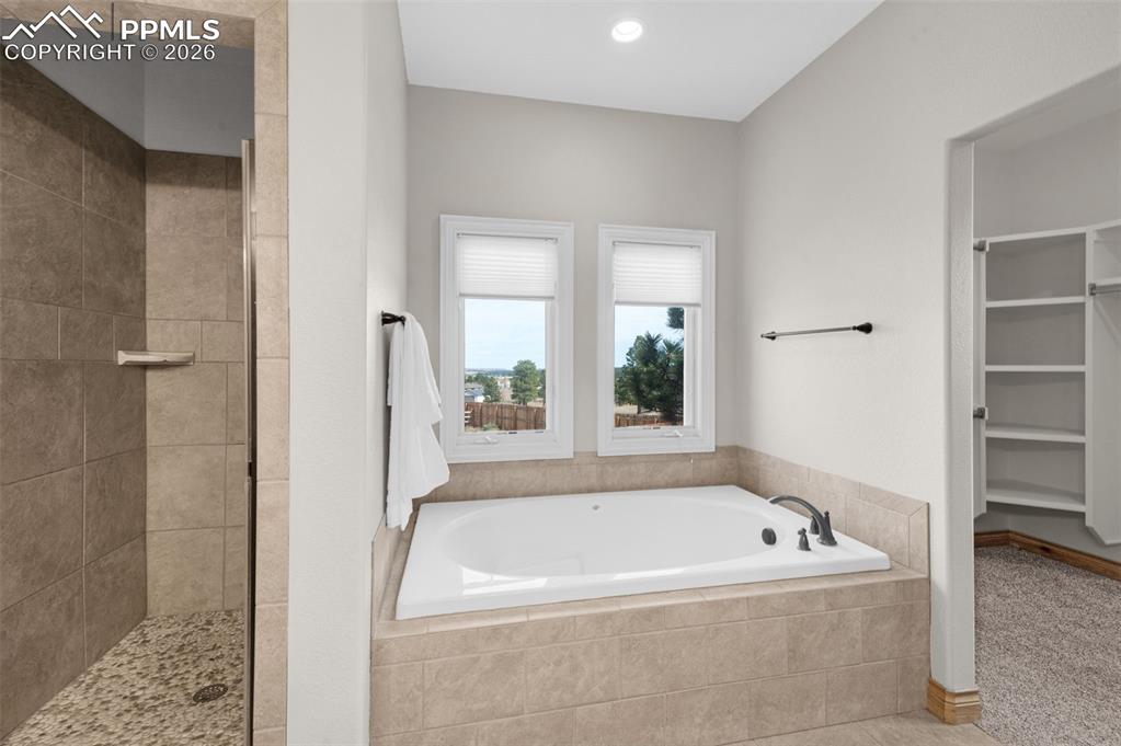 Image 16 of 39: Master Bedroom