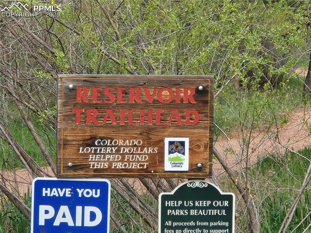 Image 7 of 19: Nearby Trailhead