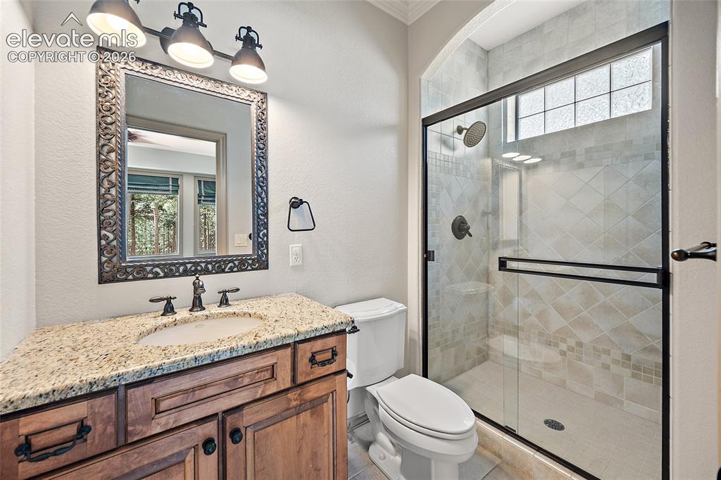 Image 38 of 42: Bathroom