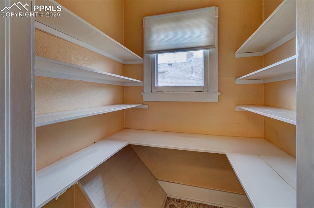 Image 16 of 37: Kitchen Pantry