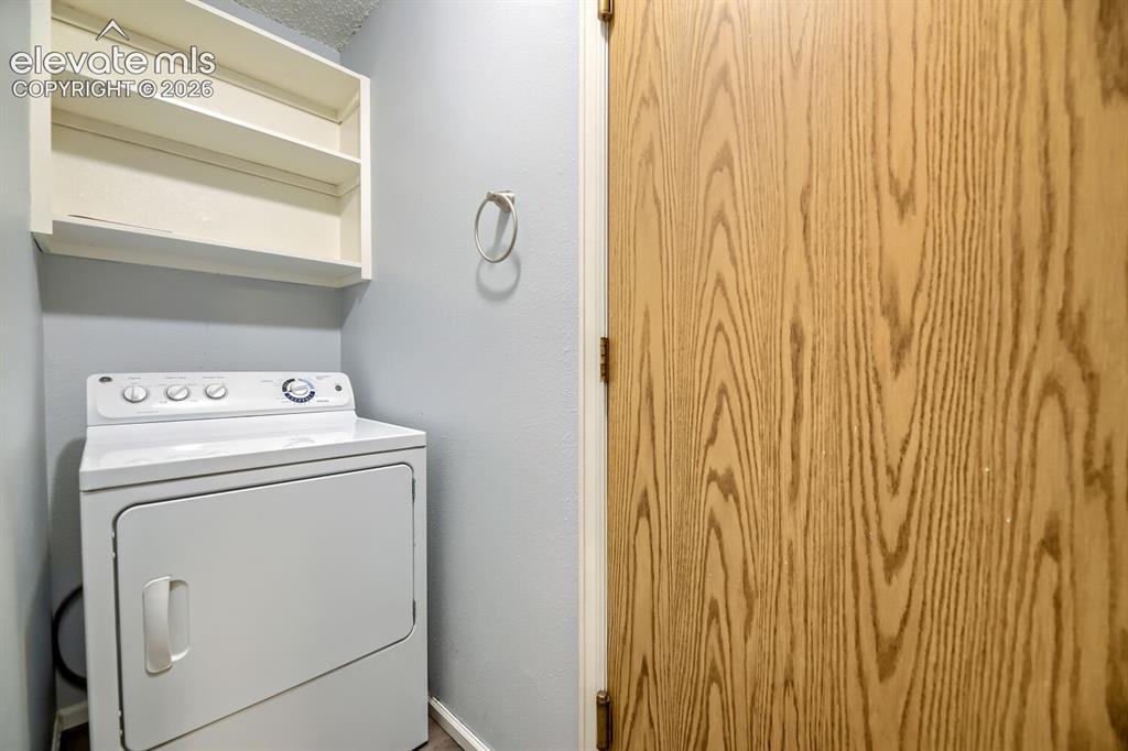 Image 16 of 29: Laundry