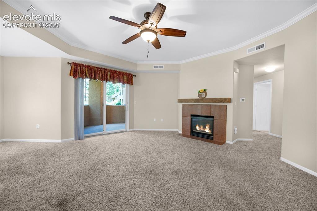 Image 11 of 43: Gas fireplace