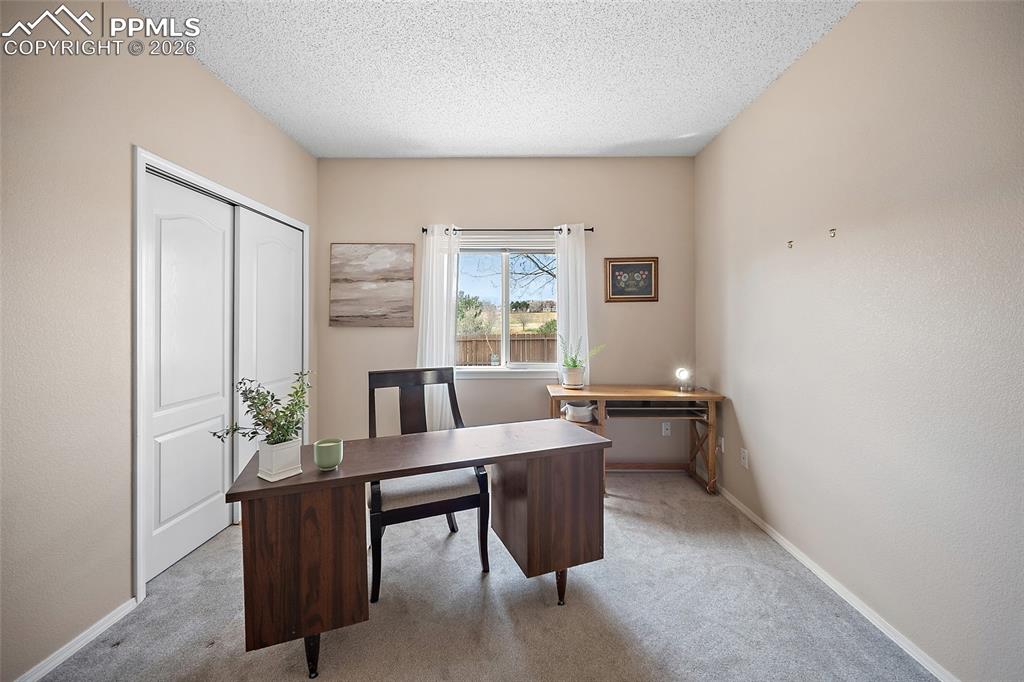 Image 16 of 47: Bedroom