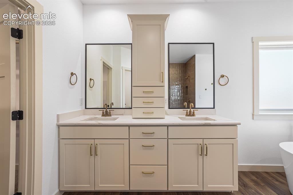 Image 19 of 48: Master Bathroom