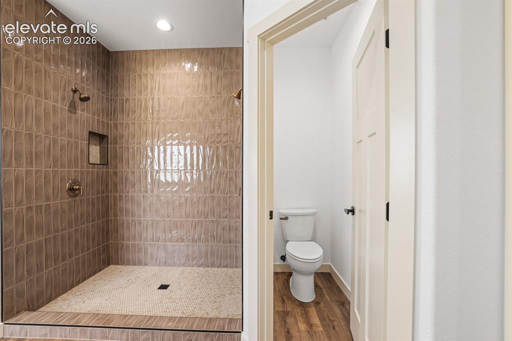 Image 21 of 48: Master Bathroom