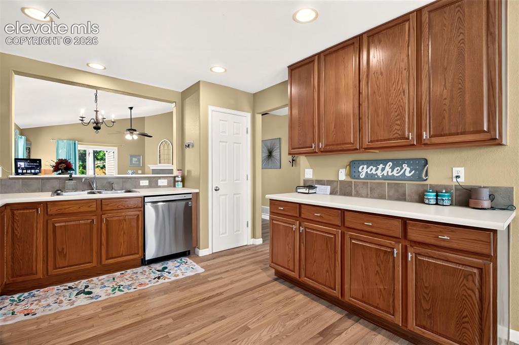 Image 6 of 35: Kitchen