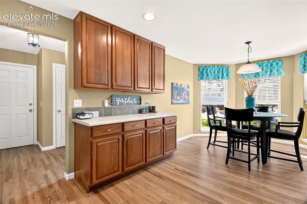 Image 8 of 35: Kitchen