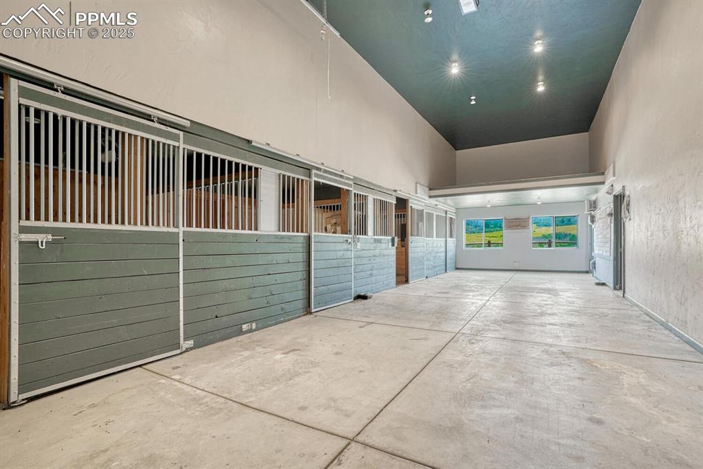 Image 46 of 50: Stable