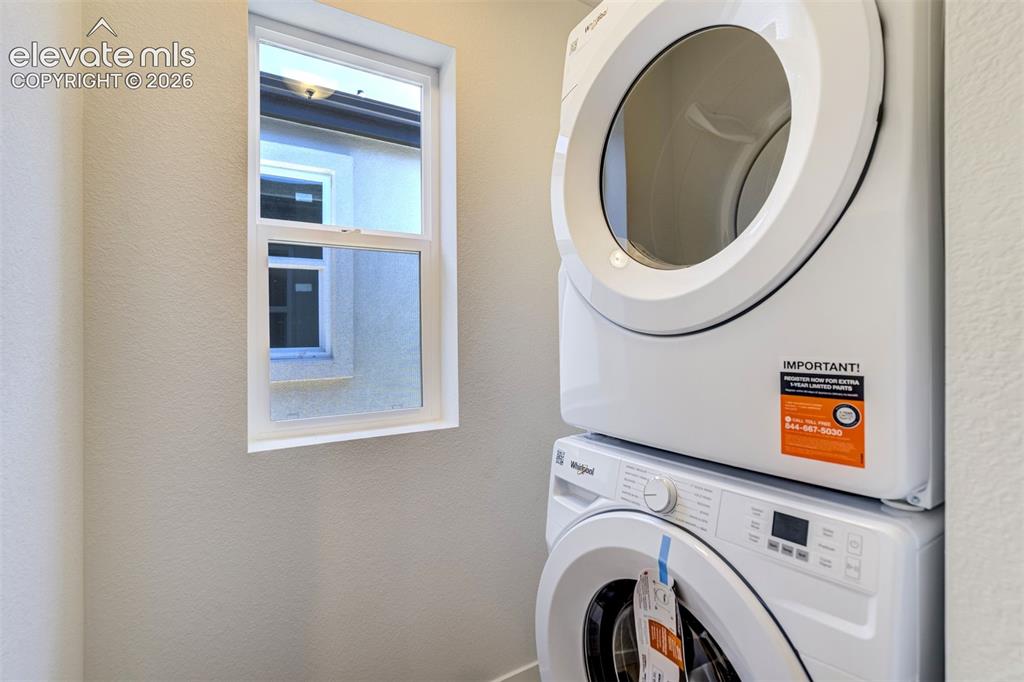 Image 14 of 33: Laundry