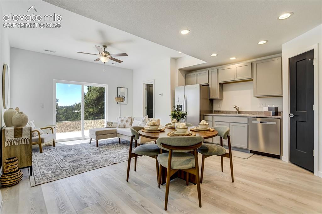 Image 3 of 33: TO BE BUILT. Photos of staged model; finishes and upgrades may vary.