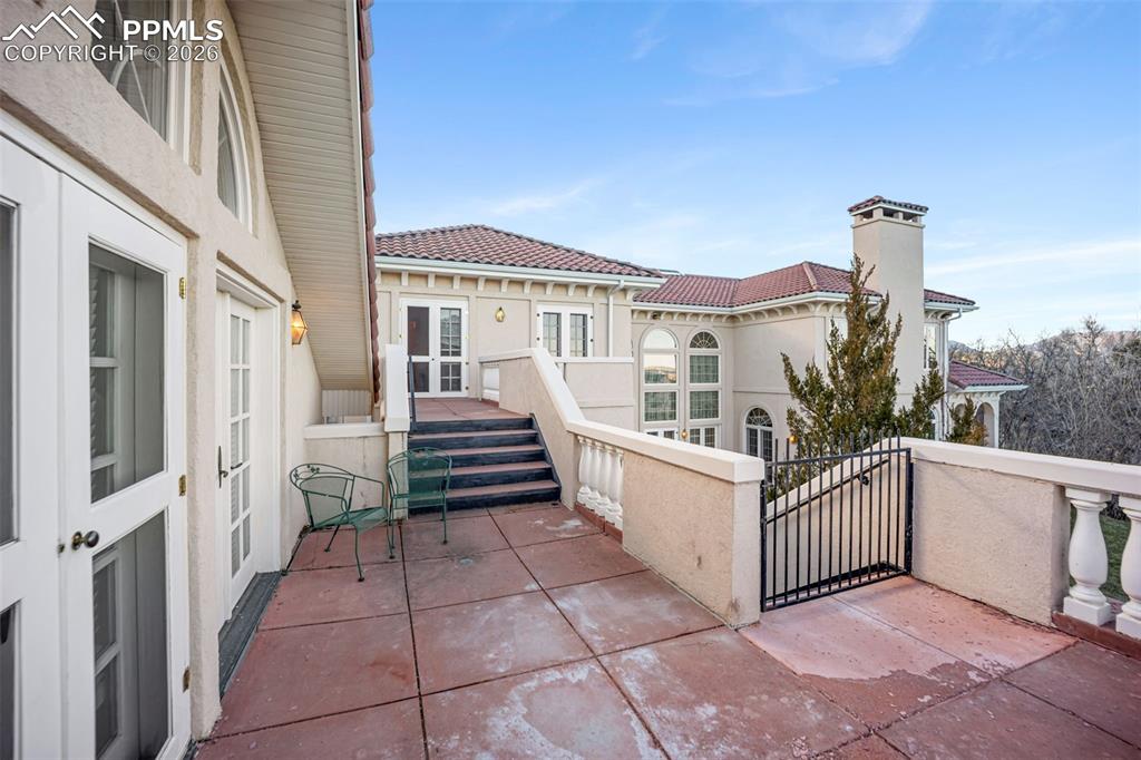 Image 29 of 50: Walk to Guest House