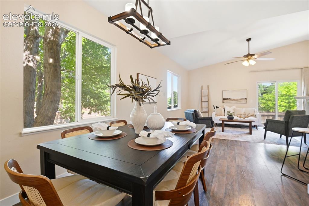 Image 4 of 44: Dining Area