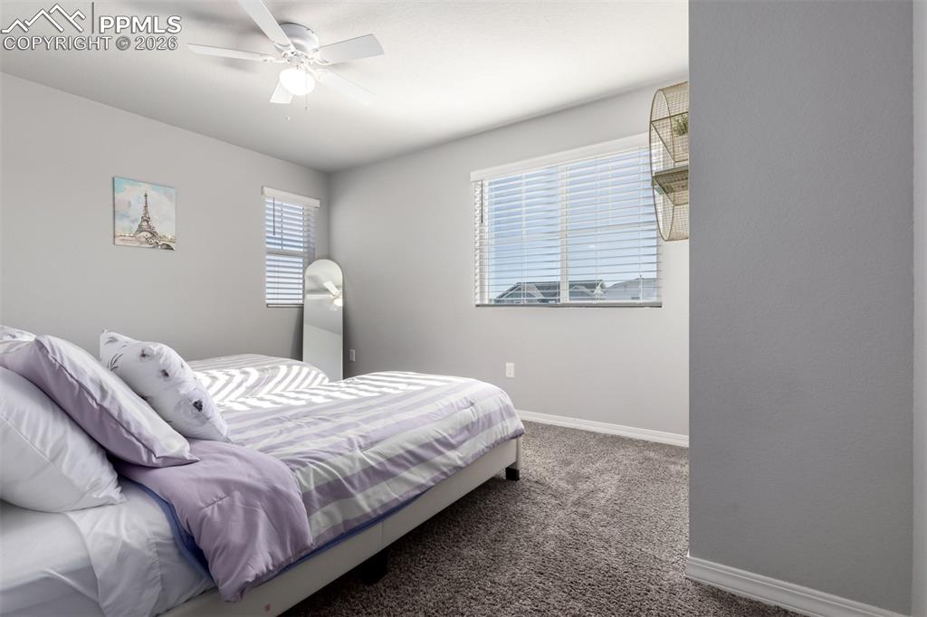 Image 24 of 50: Bedroom