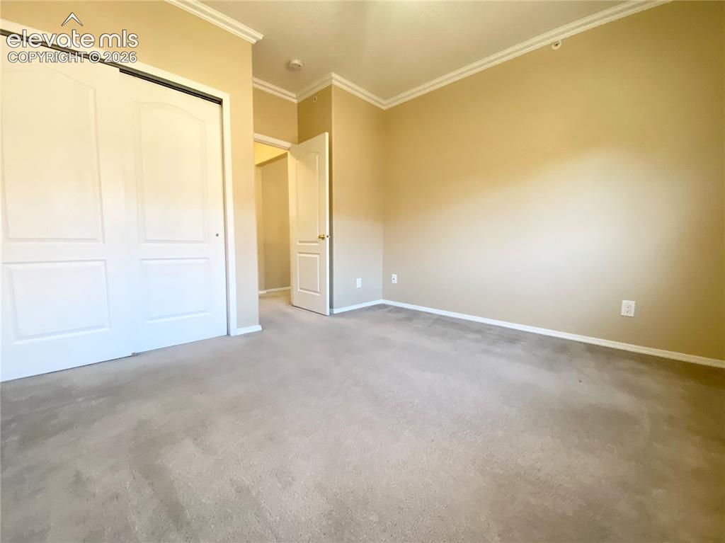 Image 10 of 16: Bedroom