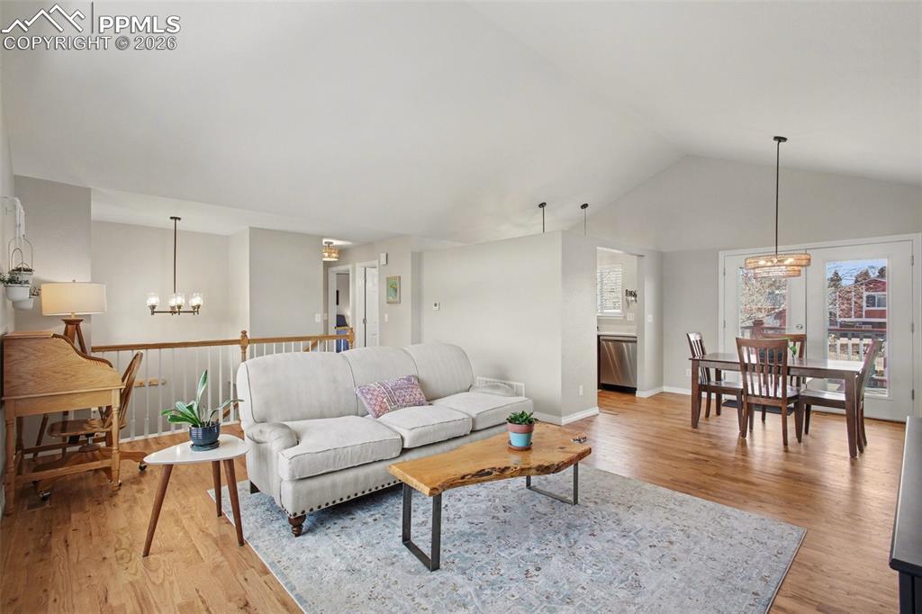 Image 7 of 30: Living Room