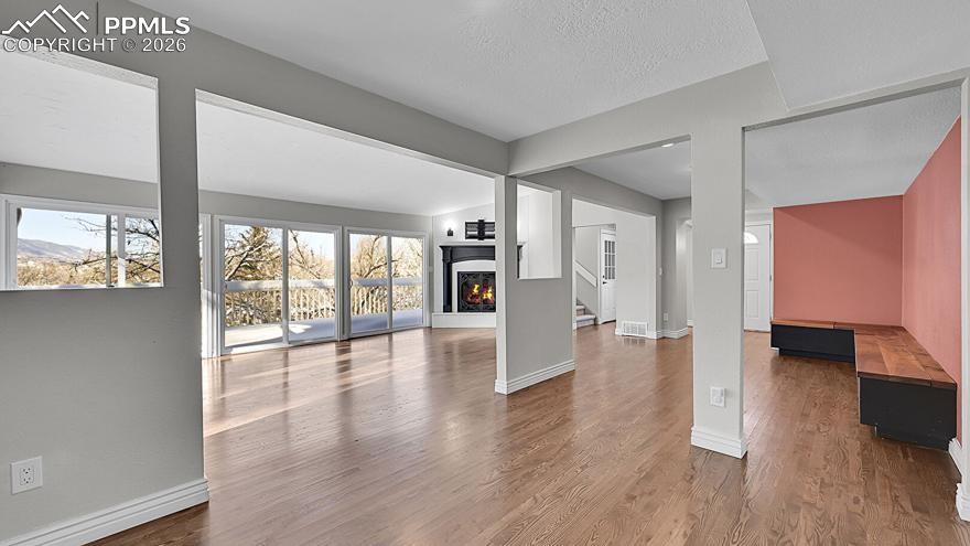 Image 7 of 35: Living Room