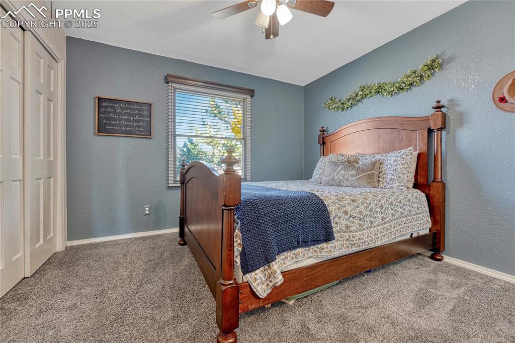 Image 12 of 42: Bedroom