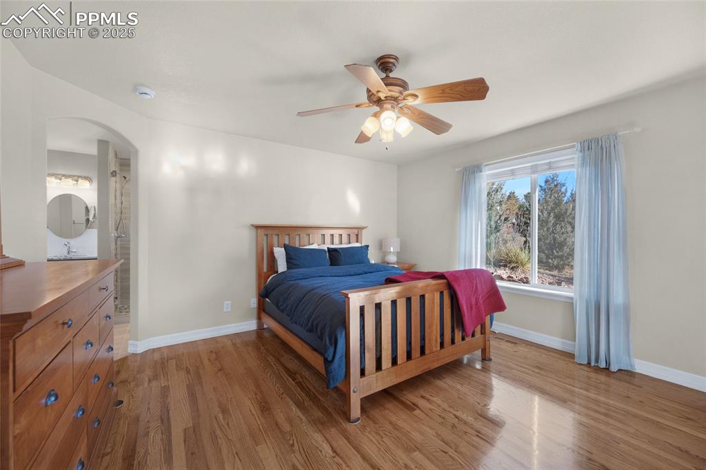 Image 20 of 47: Master Bedroom