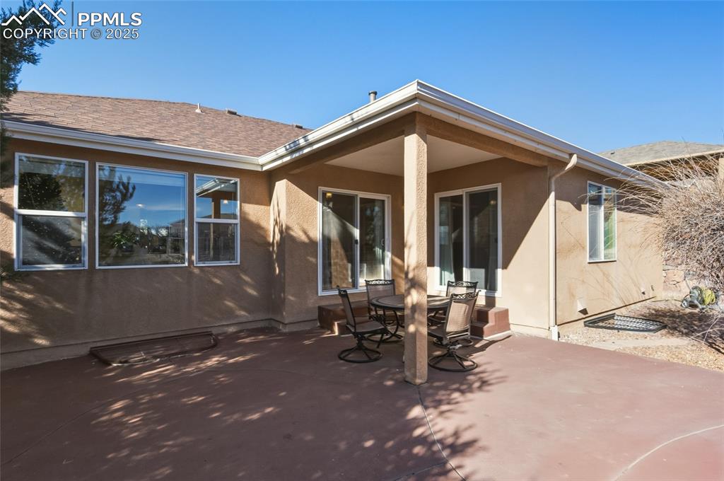 Image 40 of 47: Back of Structure