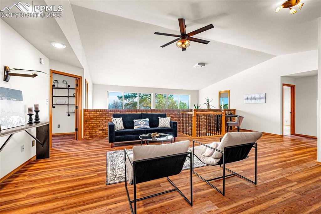 Image 16 of 39: Upsatirs Loft area