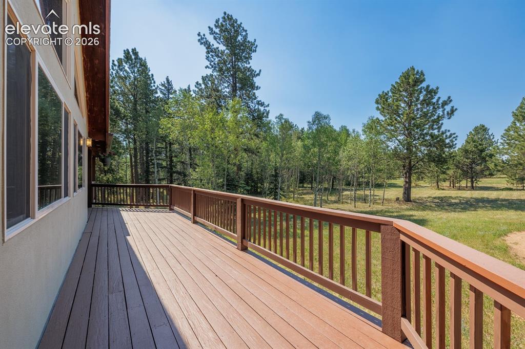 Image 5 of 43: Deck