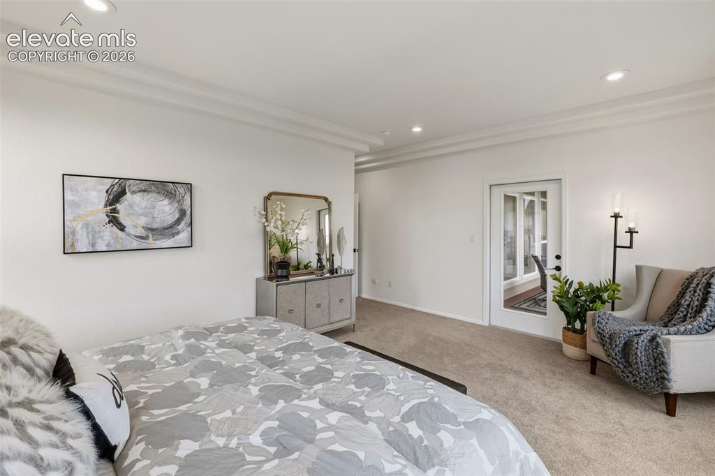 Image 16 of 49: Bedroom