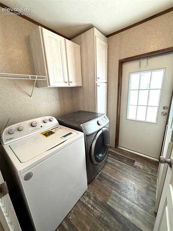 Image 11 of 28: LAUNDRY ROOM 