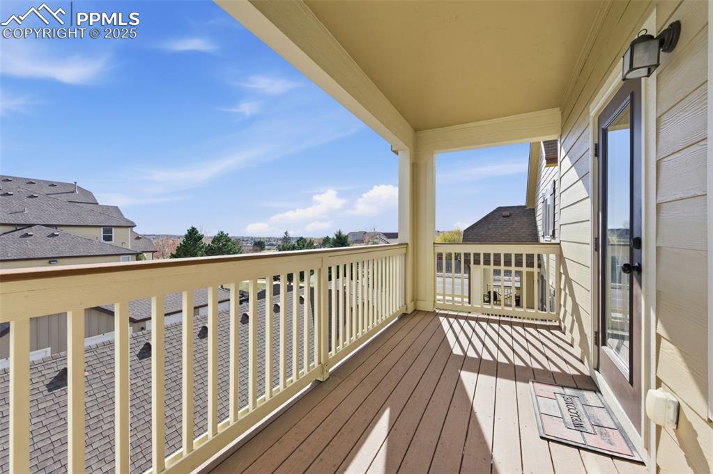 Image 17 of 39: View of balcony