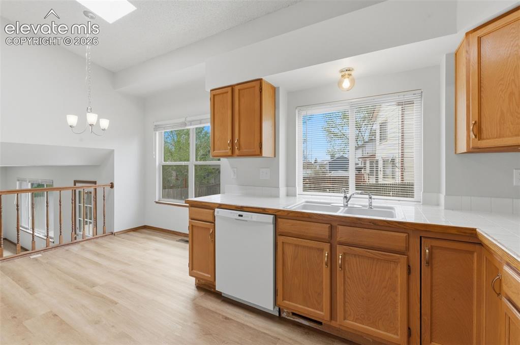 Image 12 of 47: Kitchen