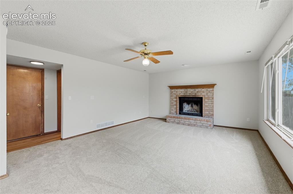 Image 15 of 47: Family Room